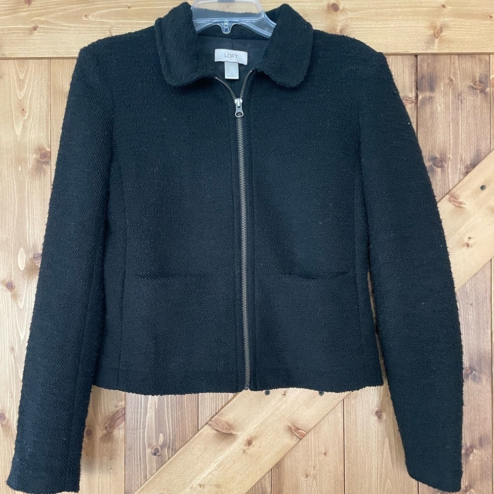Ann Taylor LOFT Black Zip Blazer | Size Small